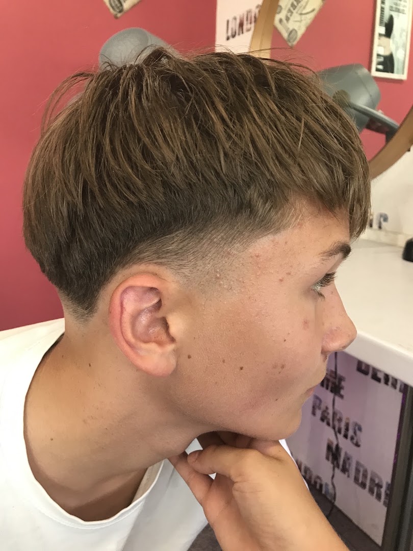 Salon Rosal & Barbershop